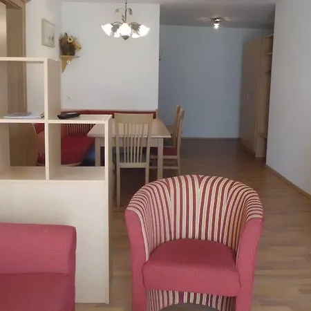 Thurnhof フラッハウ